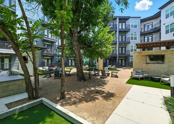 G36, 2br Luxury By Golf, Pool & Gym, Near Stockyards * Fort Worth
