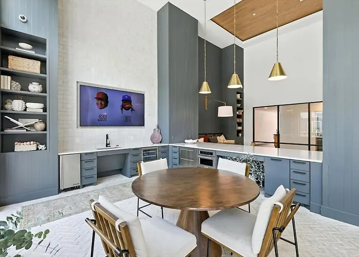 G36, 2br Luxury By Golf, Pool & Gym, Near Stockyards * Fort Worth